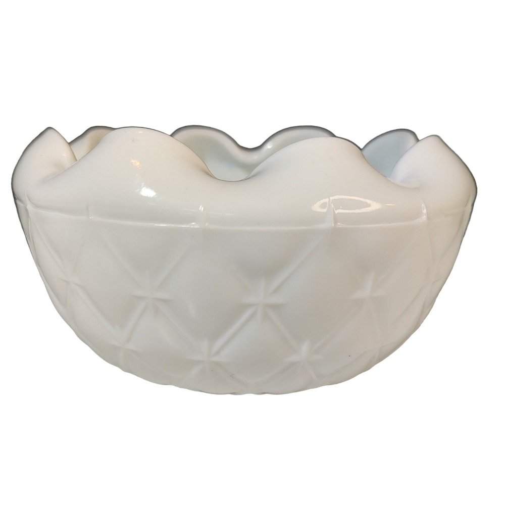 Vintage Indiana Milk Glass Bowl Duet Pattern Diamond Quilted Rose Wavy Top SEE
